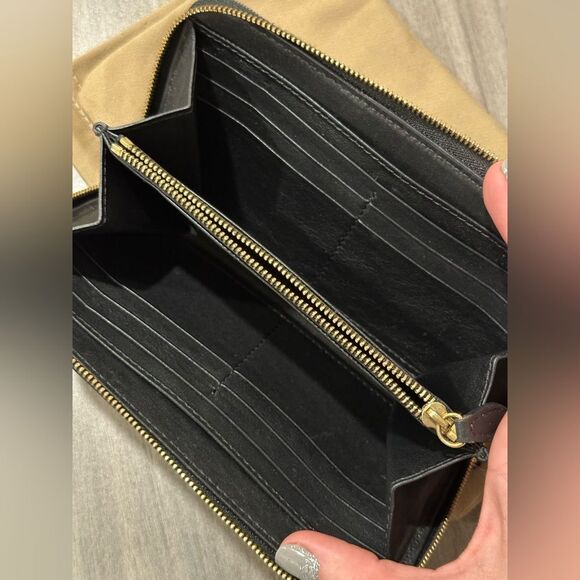 Burberry Elmore Black Leather Check Zip Around Wallet - Picture 6 of 10